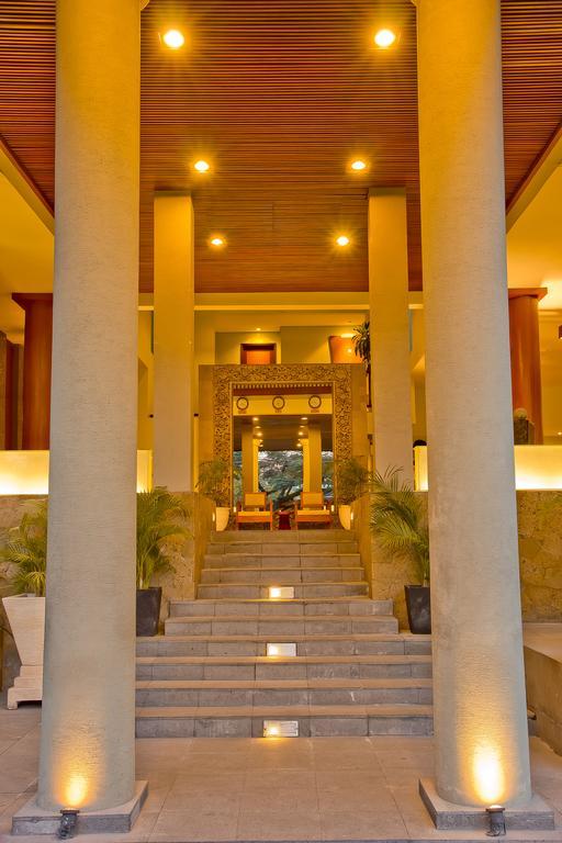 The Rani Hotel & Spa Kuta Lombok Extérieur photo